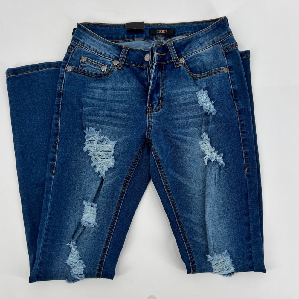 Y2K BAB Distressed Jeans Size 7 NWT